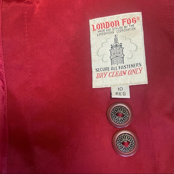 London Fog burgundy red long belted trench coat - Picture 7 of 12